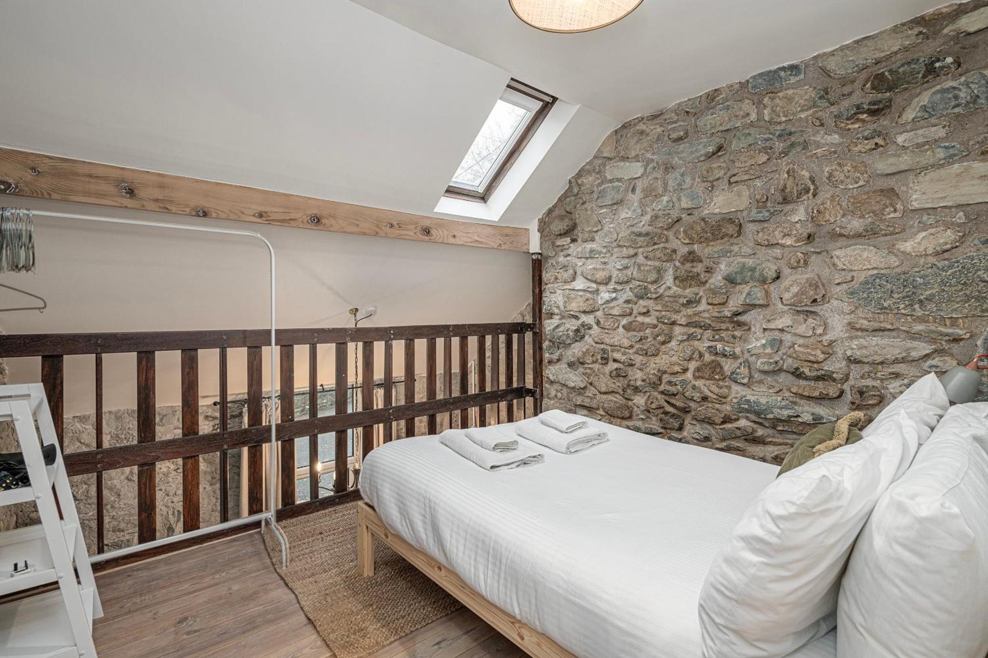 Holiday home Cheerful 2 Bedroom With Garden