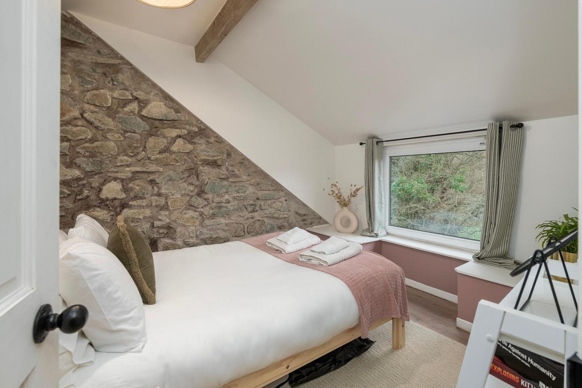 Holiday home Cheerful 2 Bedroom With Garden Llanelltyd