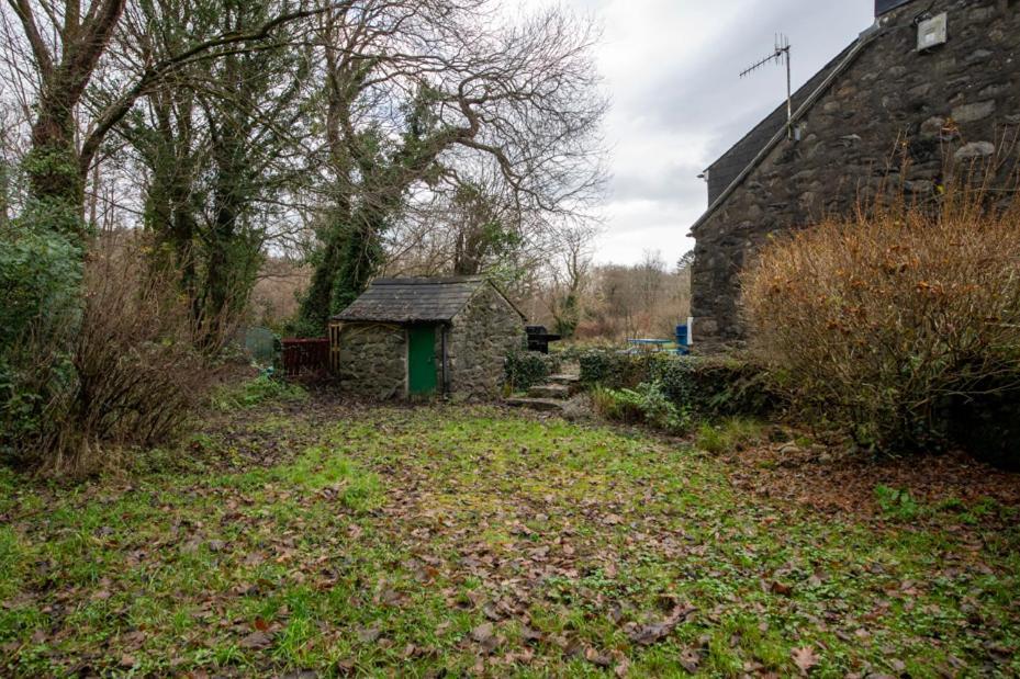 Holiday home Cheerful 2 Bedroom With Garden Llanelltyd